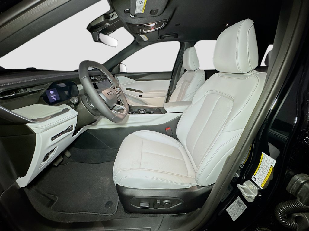 New 2026 Jeep Cherokee Limited AWD/4WD image 18