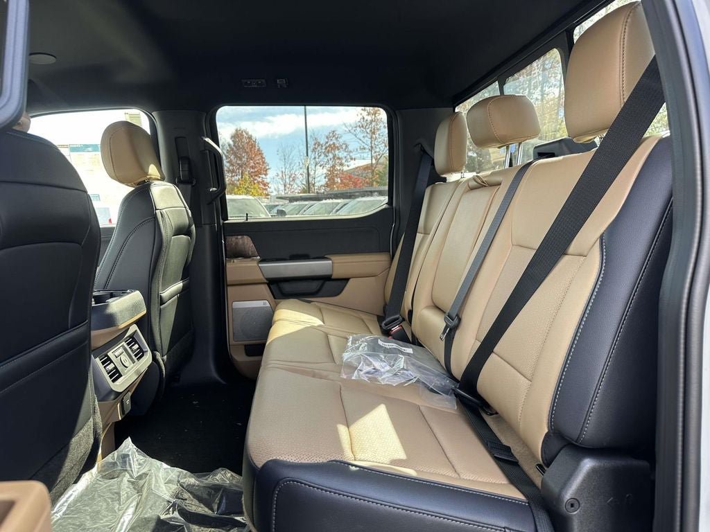 New 2026 Ford F350 Lariat w/ Lariat Ultimate Package AWD/4WD image 10