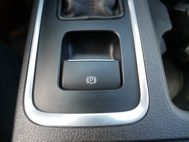 Used 2018 Ford Escape SE FWD image 29