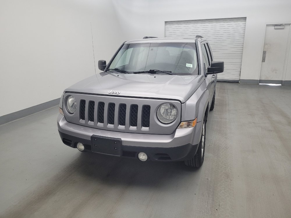 Used 2014 Jeep Patriot Latitude FWD image 15