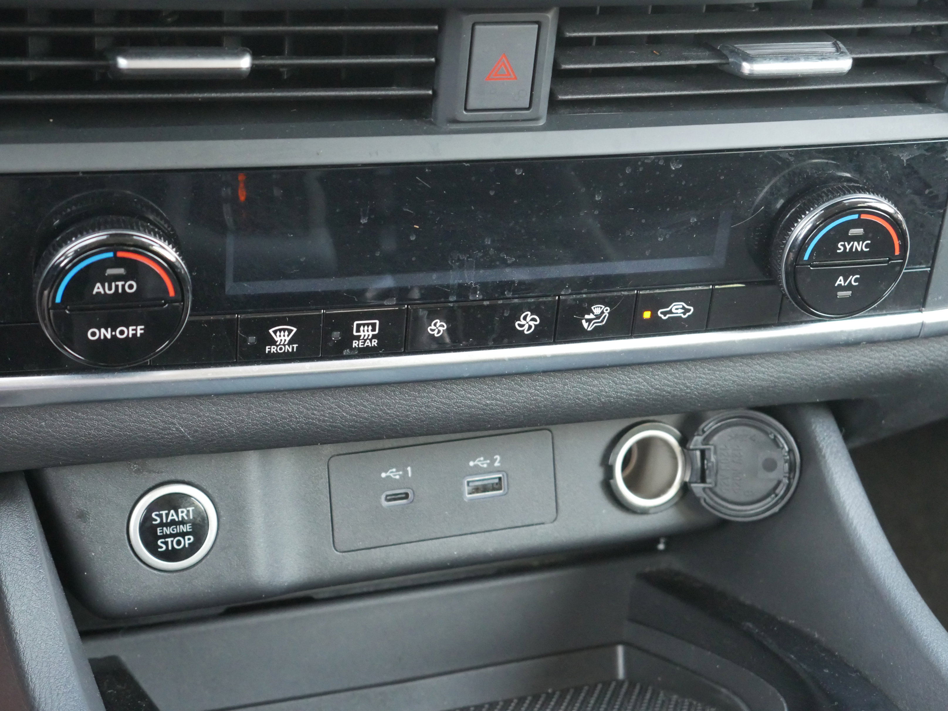 Certified 2023 Nissan Rogue SV image 18