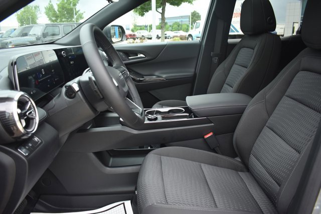 New 2026 Chevrolet Equinox LT w/ Midnight Edition image 13