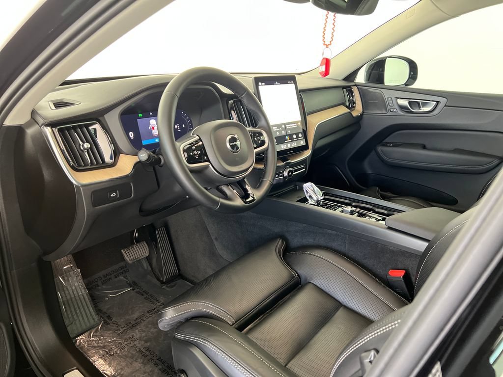 Used 2026 Volvo XC60 B5 Ultra w/ Climate Package AWD/4WD image 20