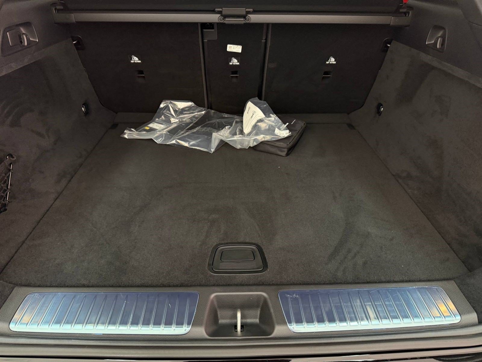 New 2027 Mercedes-Benz EQE 320 4MATIC SUV image 22
