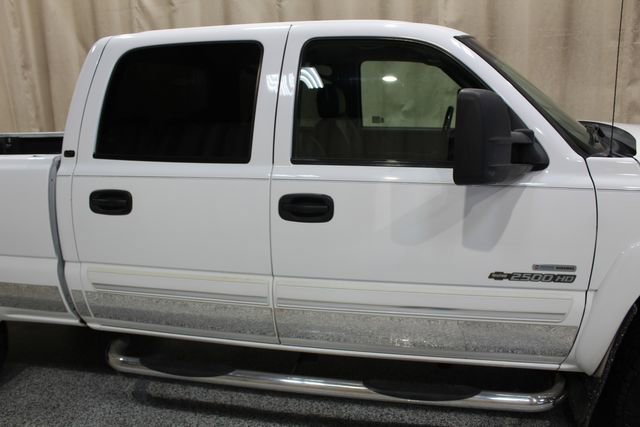 Used 2006 Chevrolet Silverado 2500 LT image 11