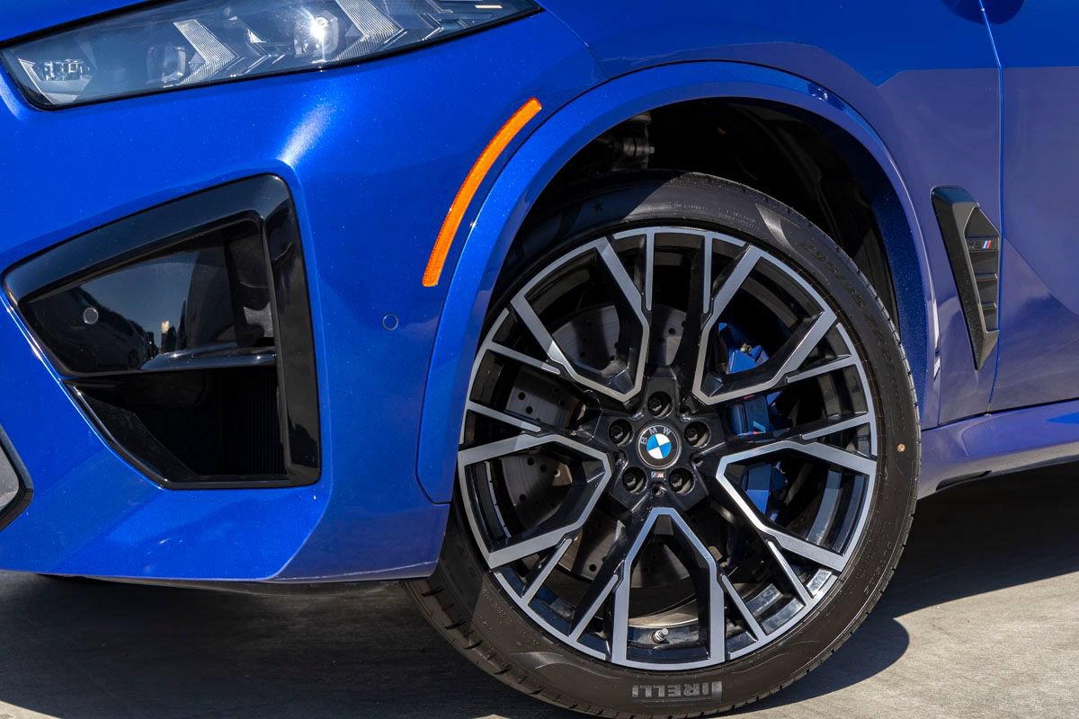 Used 2024 BMW X5 M Competition AWD/4WD image 10