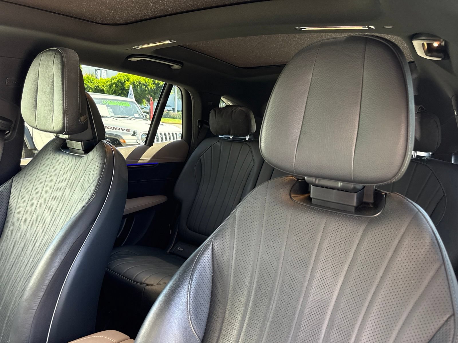 Used 2024 Mercedes-Benz EQS 450+ SUV image 27