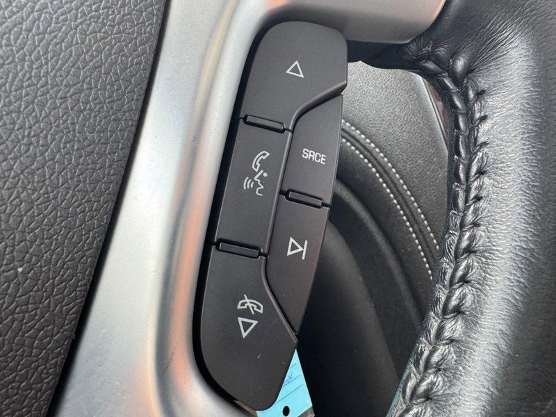 Used 2015 Chevrolet Traverse LT image 19