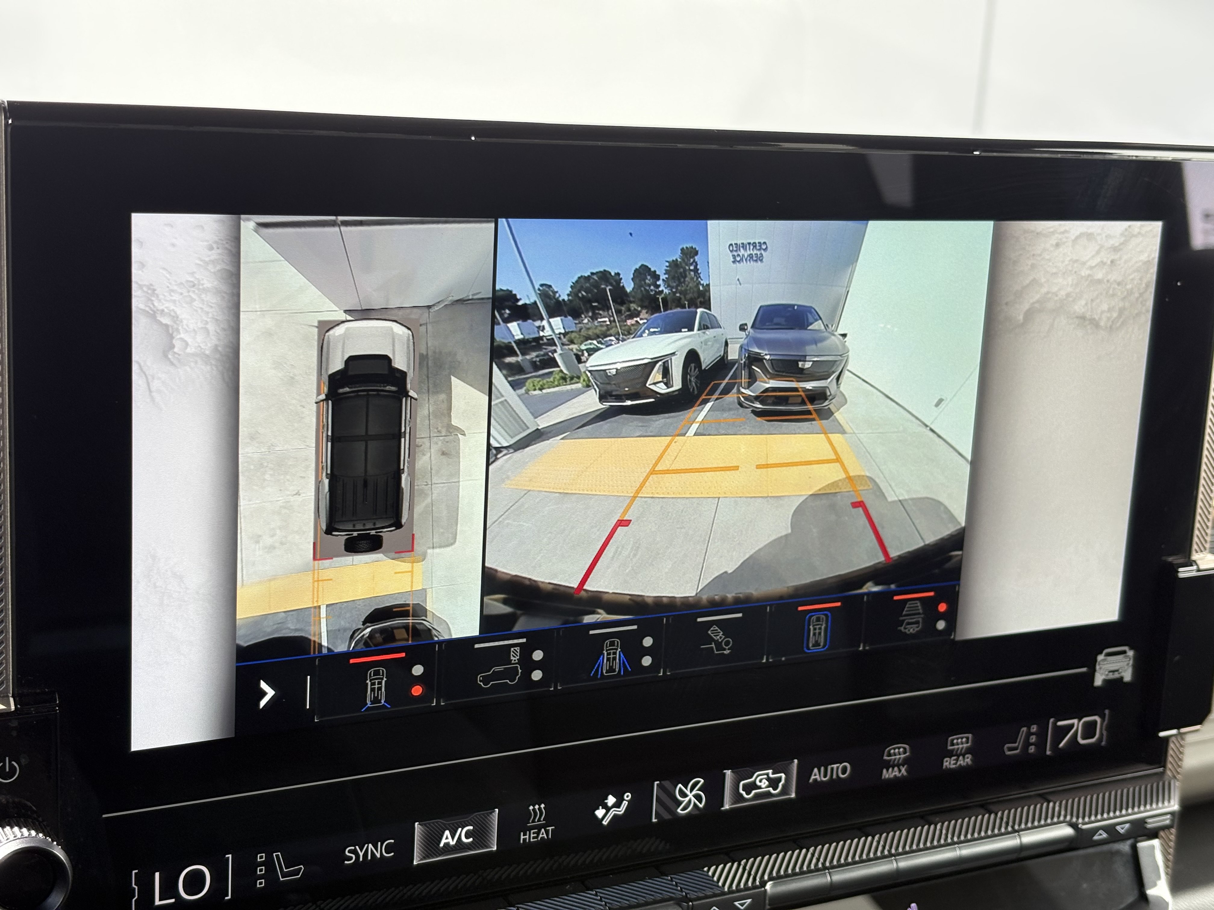 Used 2025 GMC Hummer EV 2X AWD/4WD image 22