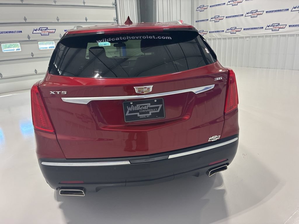 Used 2019 Cadillac XT5 FWD image 5
