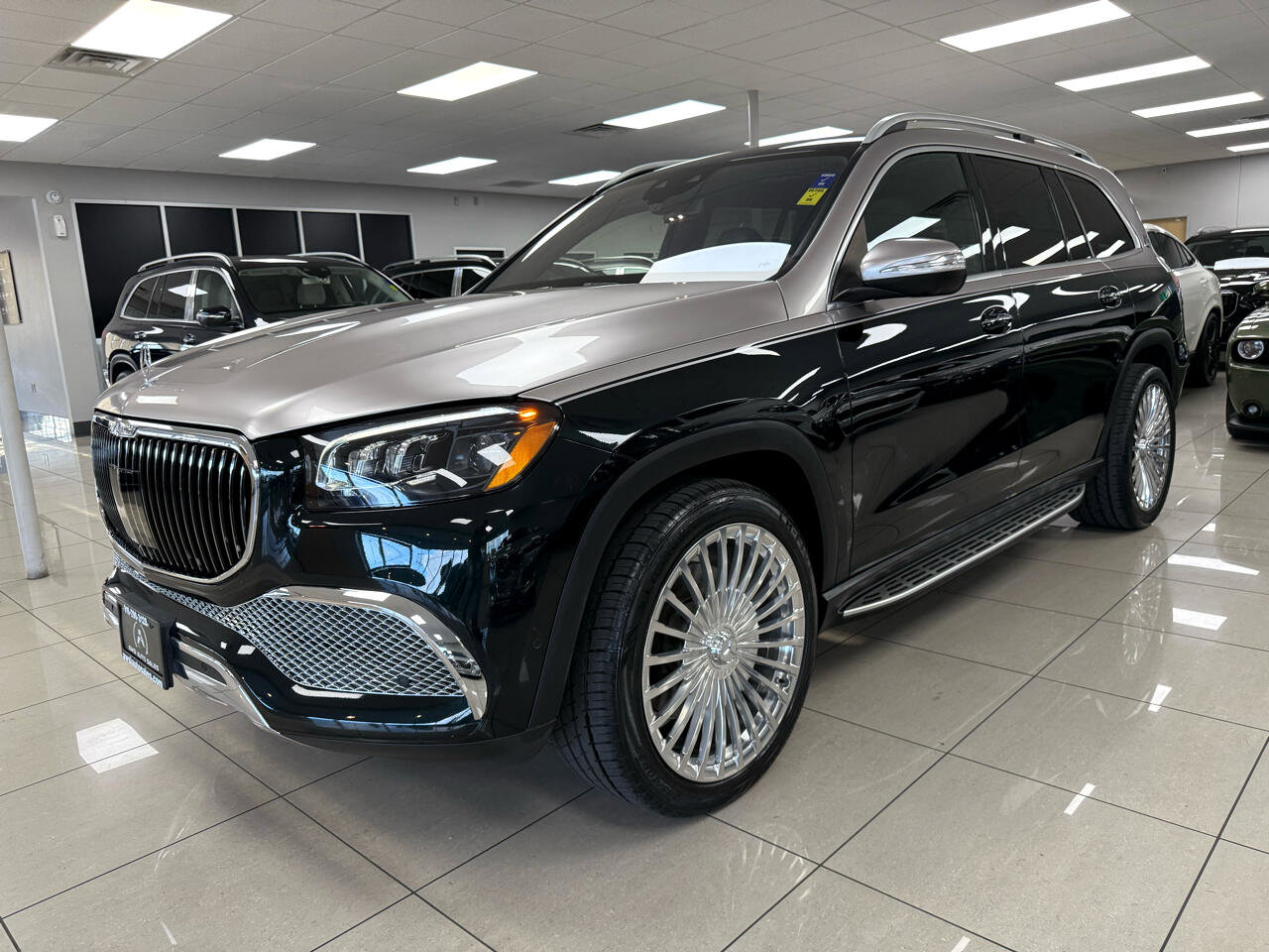 Used 2021 Mercedes-Benz GLS 450 4MATIC image 8