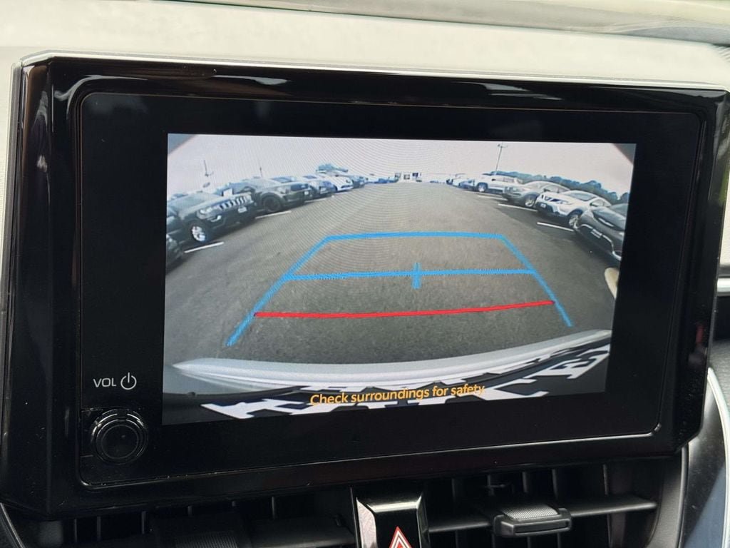 Used 2024 Toyota Corolla SE FWD image 4