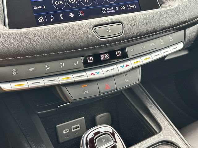 Certified 2023 Cadillac XT4 Premium Luxury AWD/4WD image 30