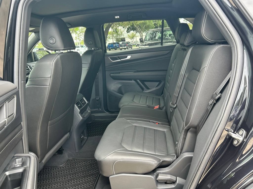 New 2026 Volkswagen Atlas Cross Sport SEL R-Line AWD/4WD image 51