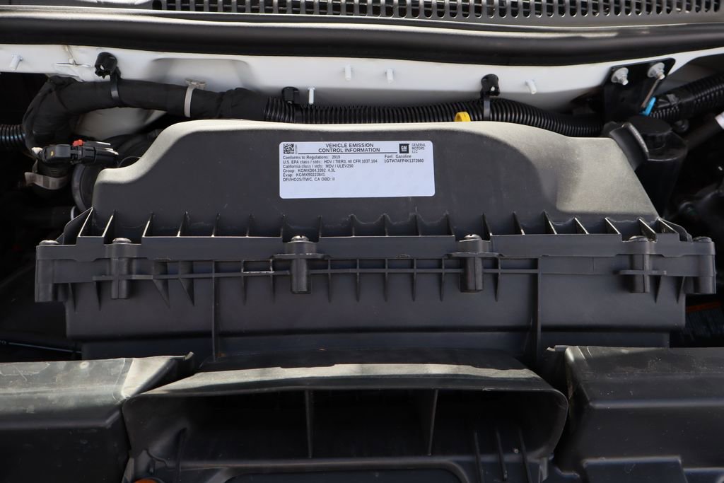 Certified 2019 GMC Savana 2500 w/ Driver Convenience Package image 27