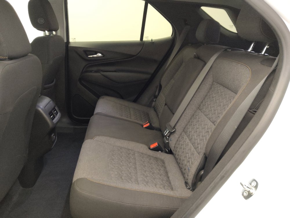 Used 2023 Chevrolet Equinox LT w/ Driver Convenience Package AWD/4WD image 18