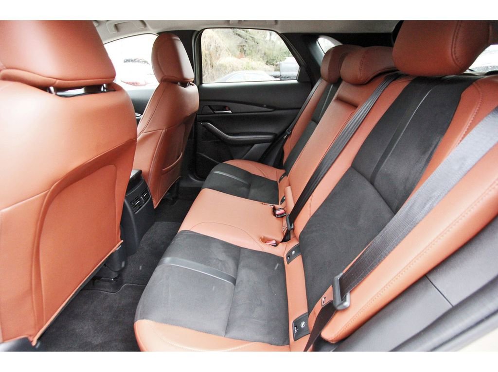 Certified 2025 MAZDA CX-30 Carbon image 12