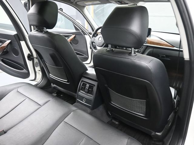 Used 2014 BMW 328i xDrive Sedan image 14