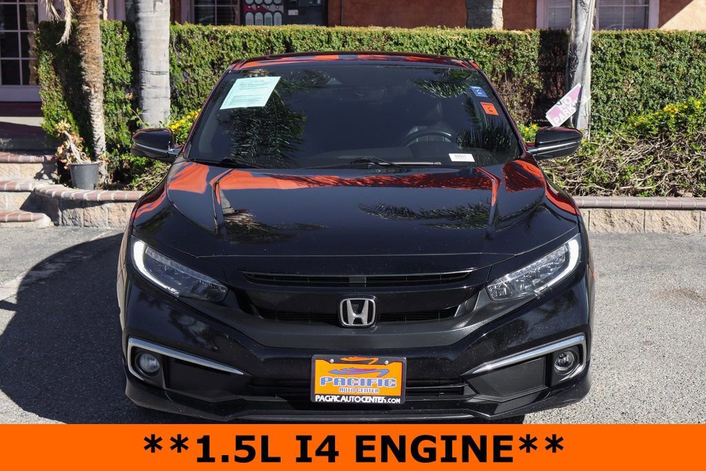 Used 2019 Honda Civic Touring image 3