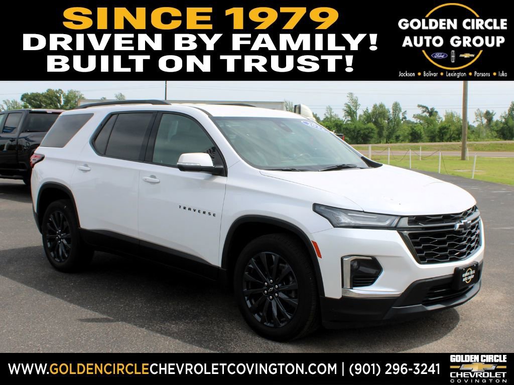 Used 2022 Chevrolet Traverse RS FWD image 1