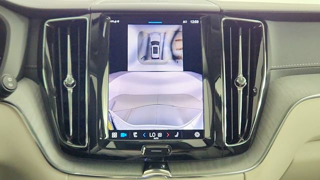 Certified 2025 Volvo XC60 B5 Ultra w/ Protection Package Premier AWD/4WD image 19
