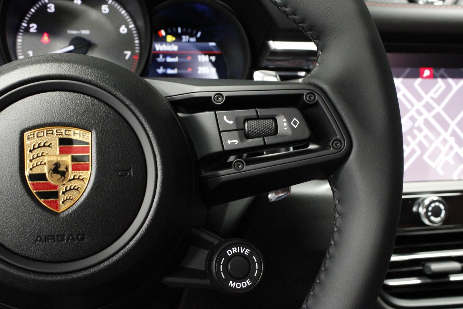 New 2026 Porsche Macan S AWD/4WD image 26