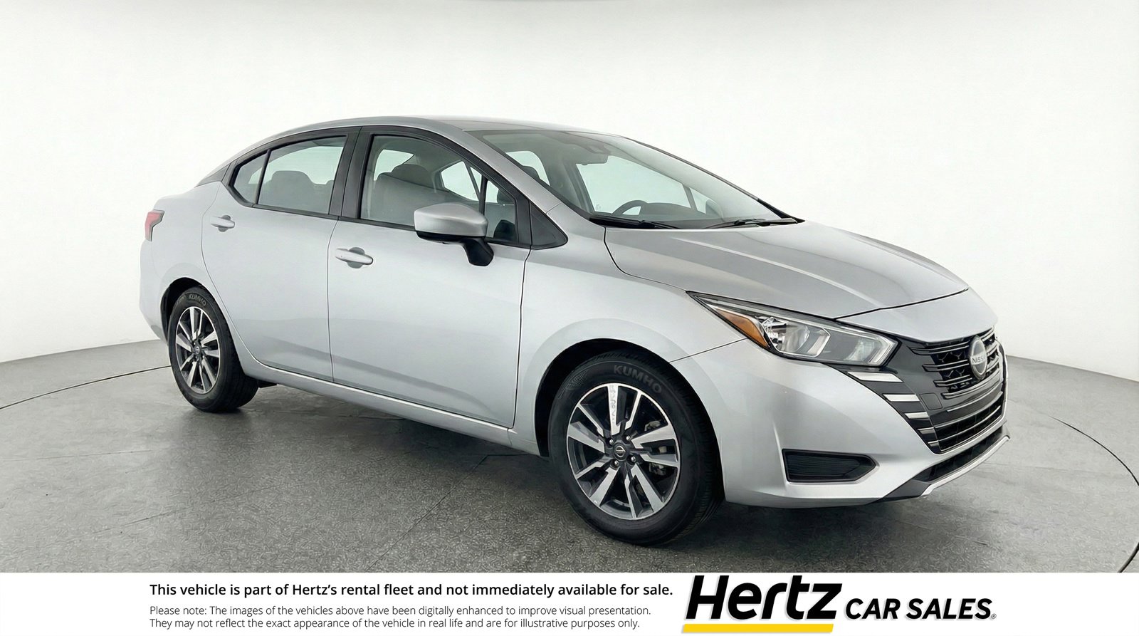 Used 2025 Nissan Versa SV FWD image 1