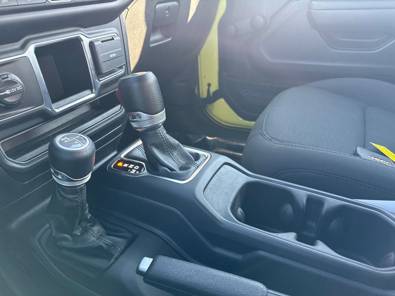 Used 2023 Jeep Gladiator Sport w/ Trailer Tow Package image 23