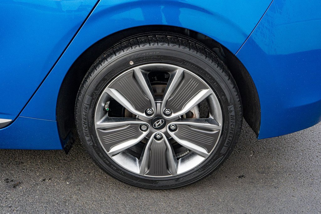 Used 2018 Hyundai Ioniq Limited image 30