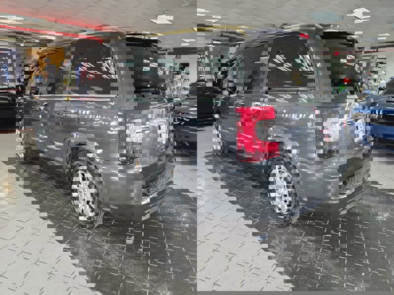 Used 2012 Chrysler Town & Country Touring w/ Entertainment Group #1 image 6