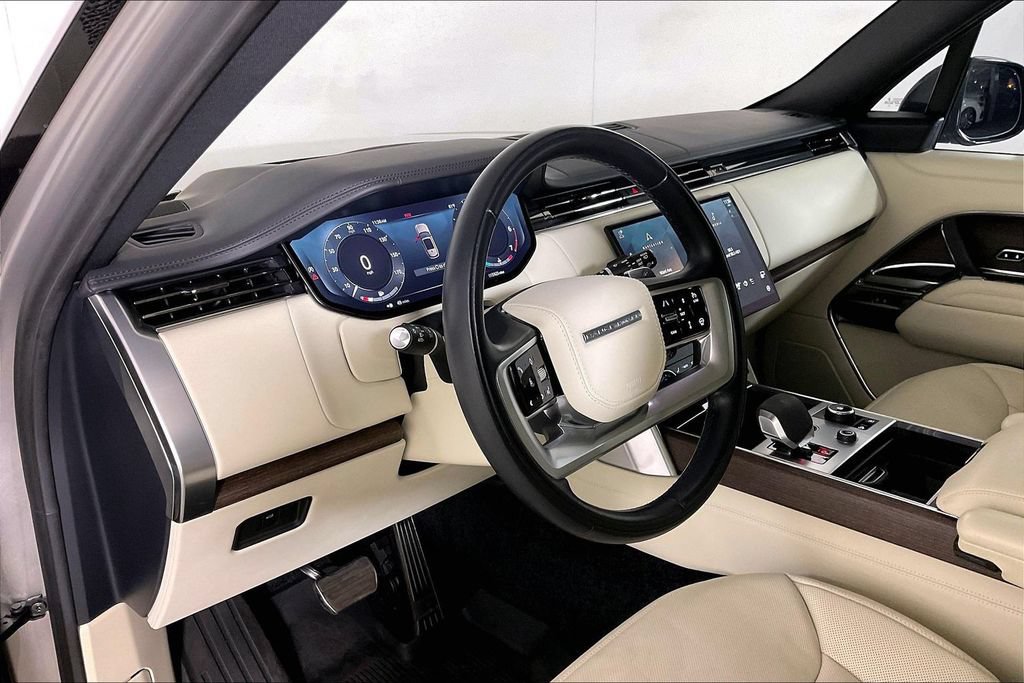 Used 2023 Land Rover Range Rover SE AWD/4WD image 14