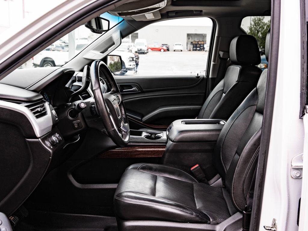 Used 2018 GMC Yukon SLT image 26