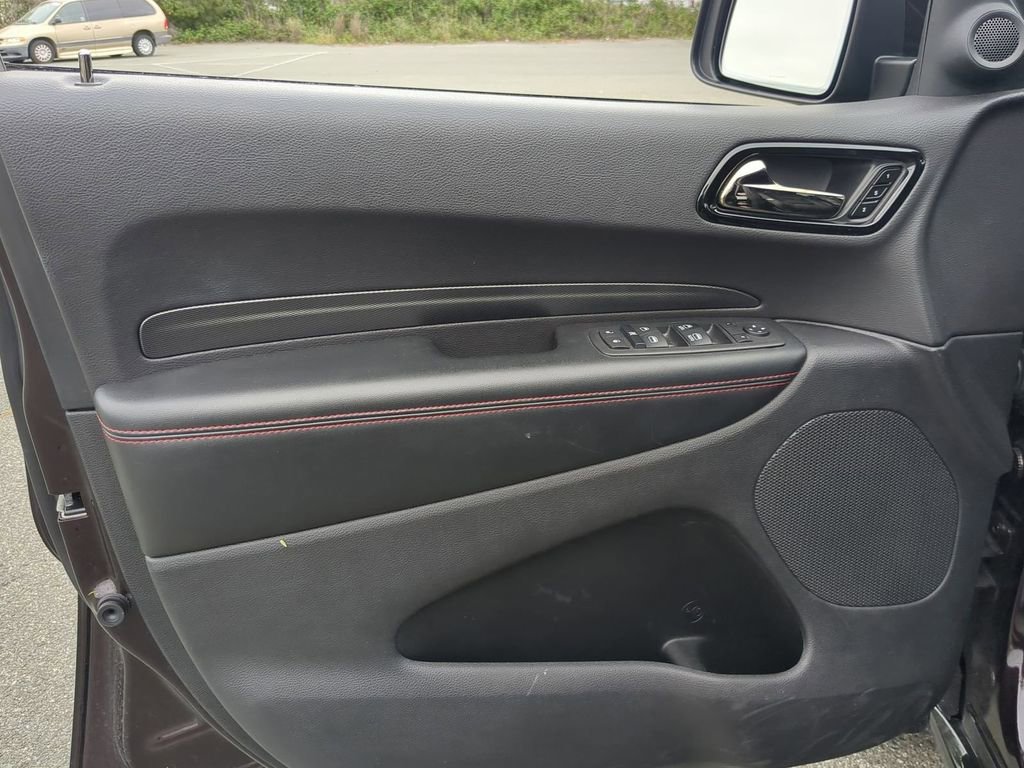 Used 2025 Dodge Durango GT image 21
