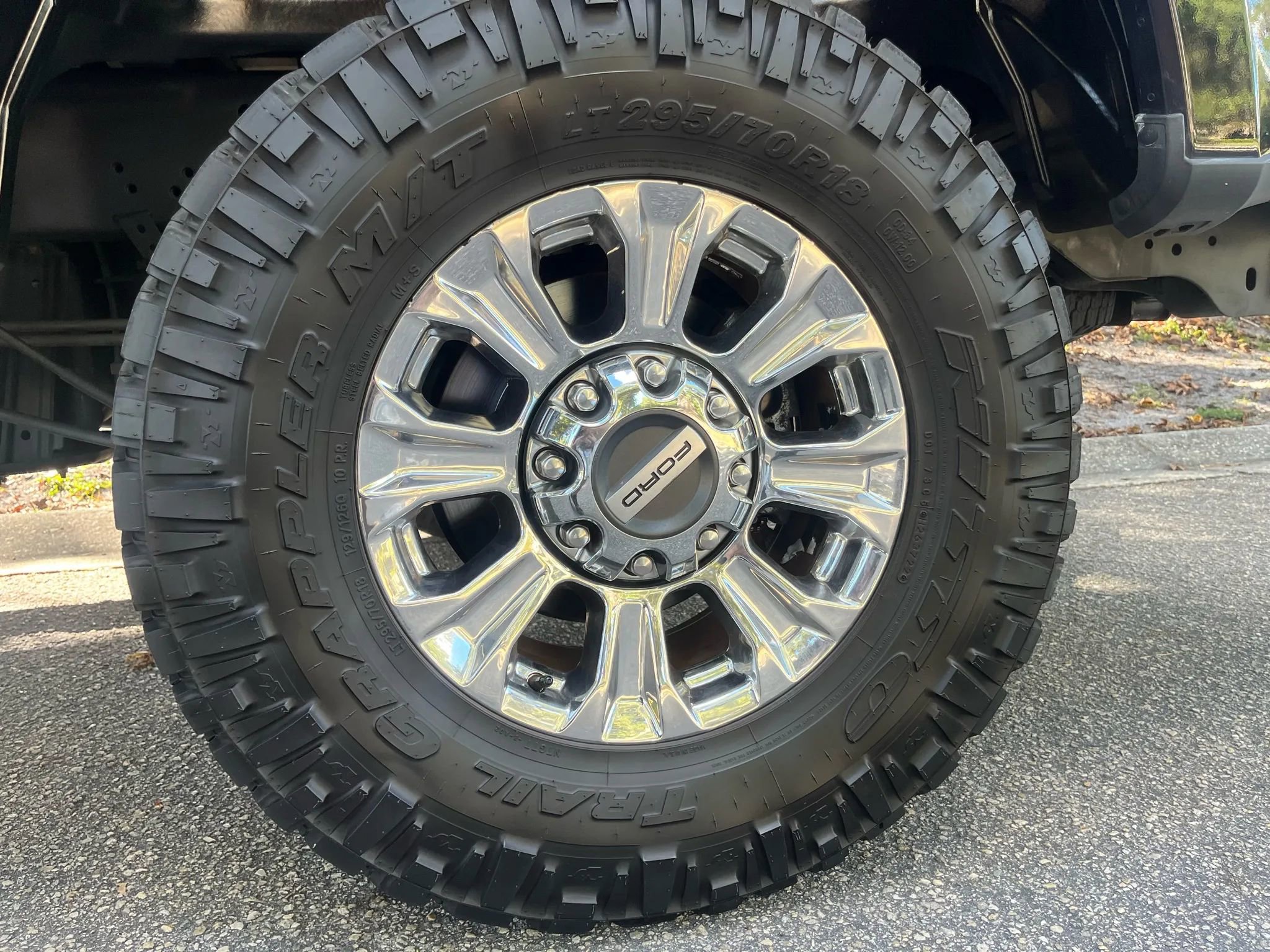 Used 2019 Ford F250 XLT w/ XLT Premium Package image 14