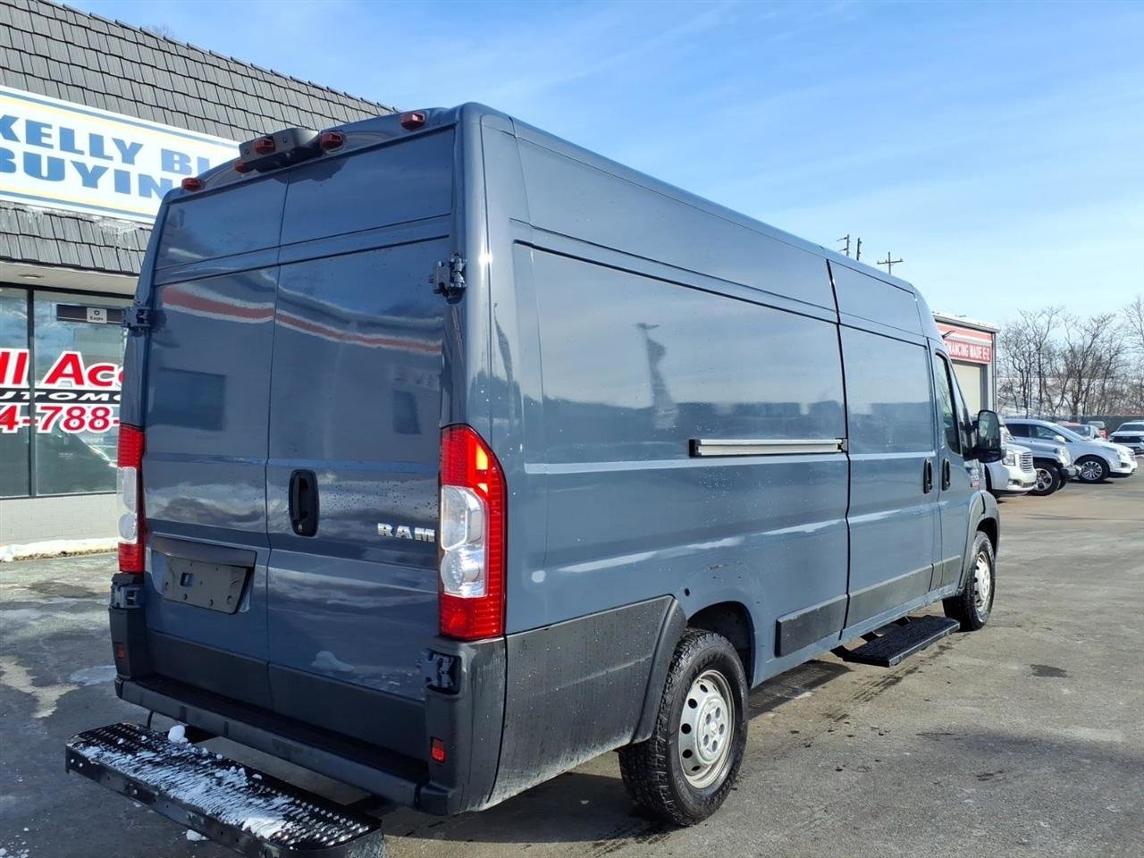Used 2020 RAM ProMaster 3500 FWD image 2