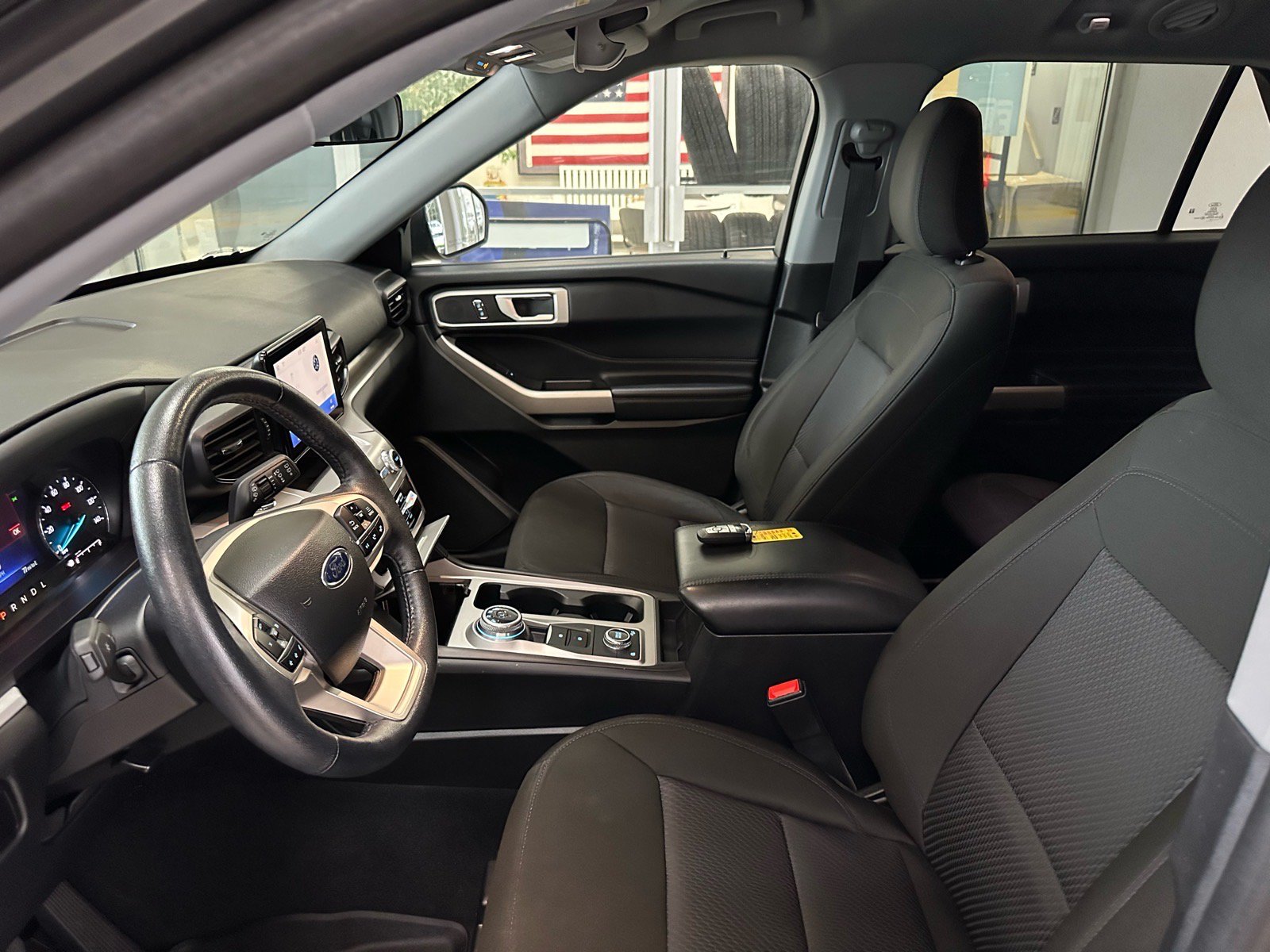 Certified 2023 Ford Explorer XLT AWD/4WD image 15