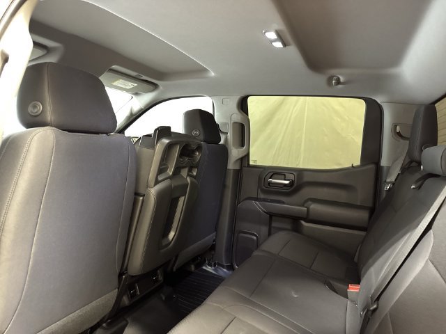 Used 2019 Chevrolet Silverado 1500 Custom w/ Custom Convenience Package AWD/4WD image 13