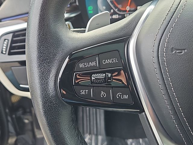 Used 2022 BMW 530i xDrive w/ Premium Package image 28