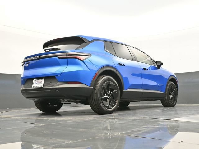 New 2026 Chevrolet Equinox EV LT w/ Midnight Package image 43