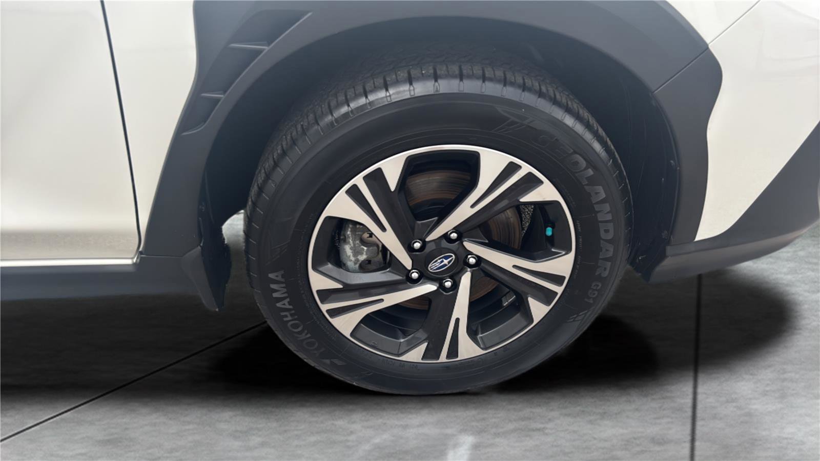 Used 2024 Subaru Crosstrek 2.0i Premium image 24