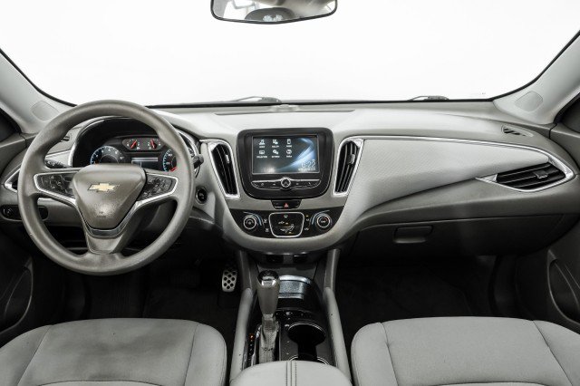 Used 2016 Chevrolet Malibu LT image 11
