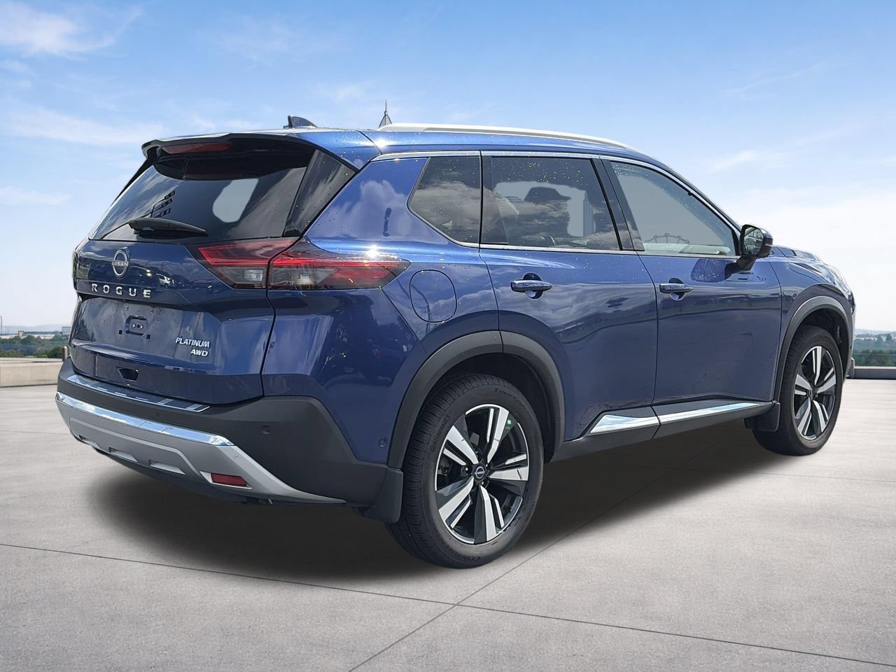 Certified 2022 Nissan Rogue Platinum w/ Head-Up Display Package AWD/4WD image 5