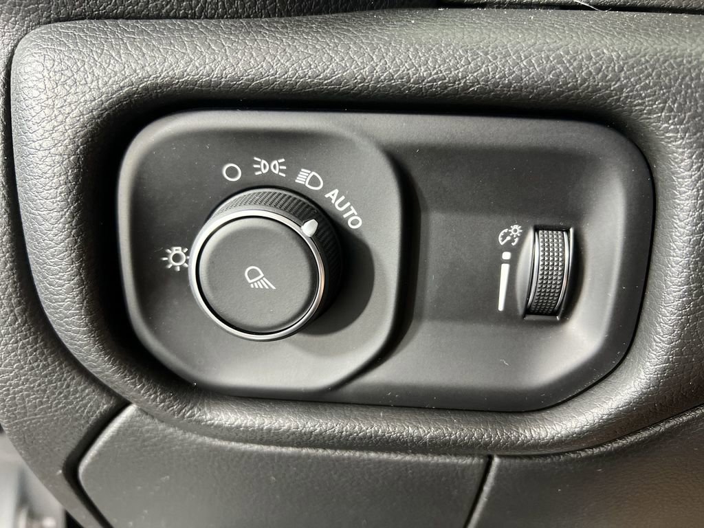 Used 2021 RAM 2500 Tradesman image 18