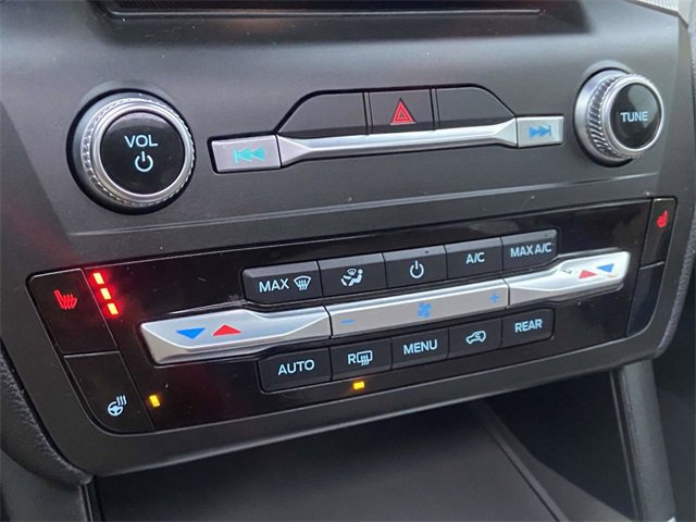 Certified 2020 Ford Explorer XLT w/ Equipment Group 202A image 24