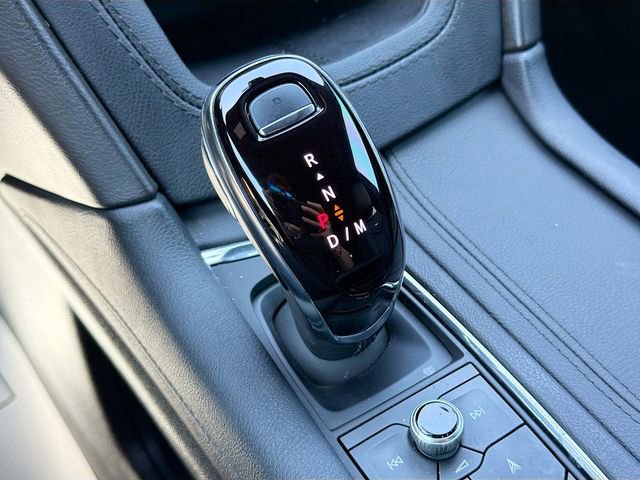 Used 2024 Cadillac XT6 Premium Luxury w/ Technology Package image 31