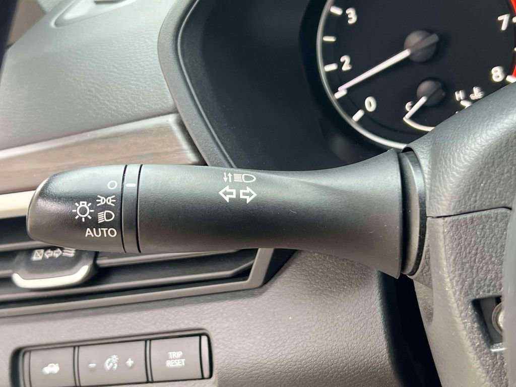 Used 2024 Nissan Altima 2.5 SV image 22