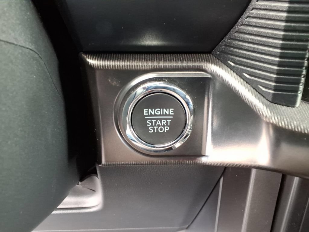 Used 2024 Ford F150 Lariat w/ Equipment Group 502A High AWD/4WD image 27