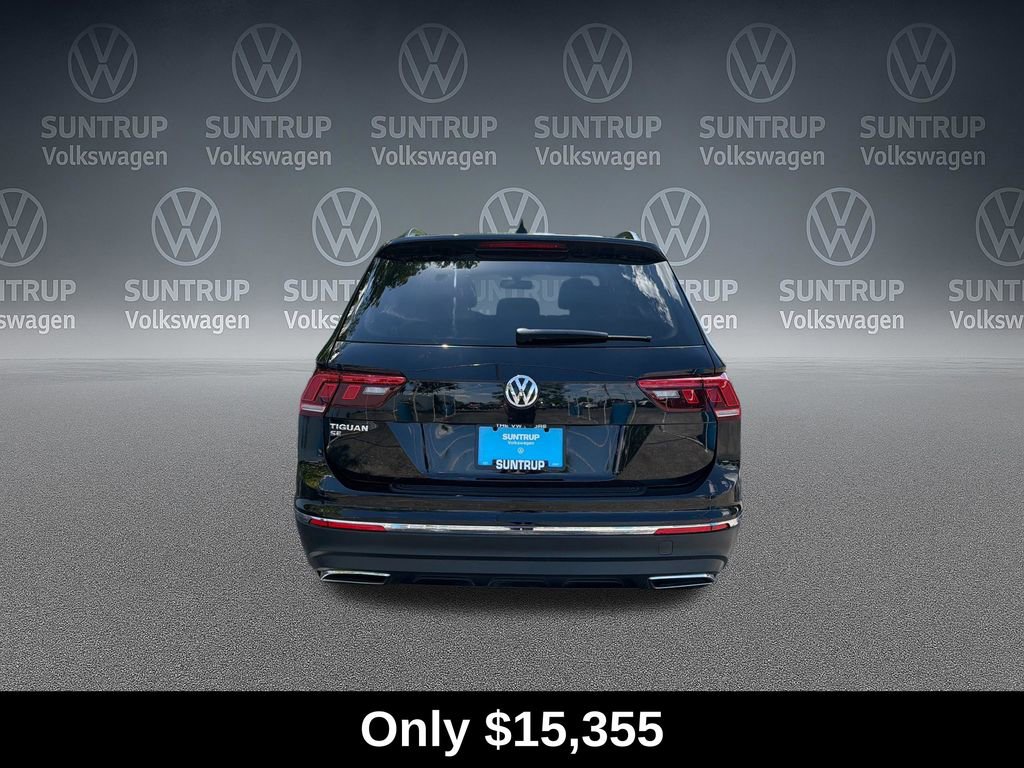 Used 2021 Volkswagen Tiguan SE FWD image 4