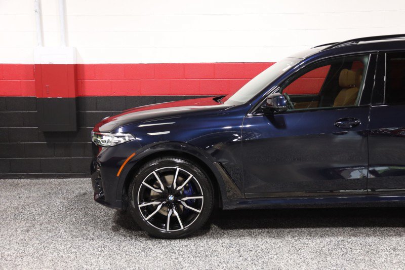 Used 2019 BMW X7 xDrive50i w/ M Sport Package AWD/4WD image 21