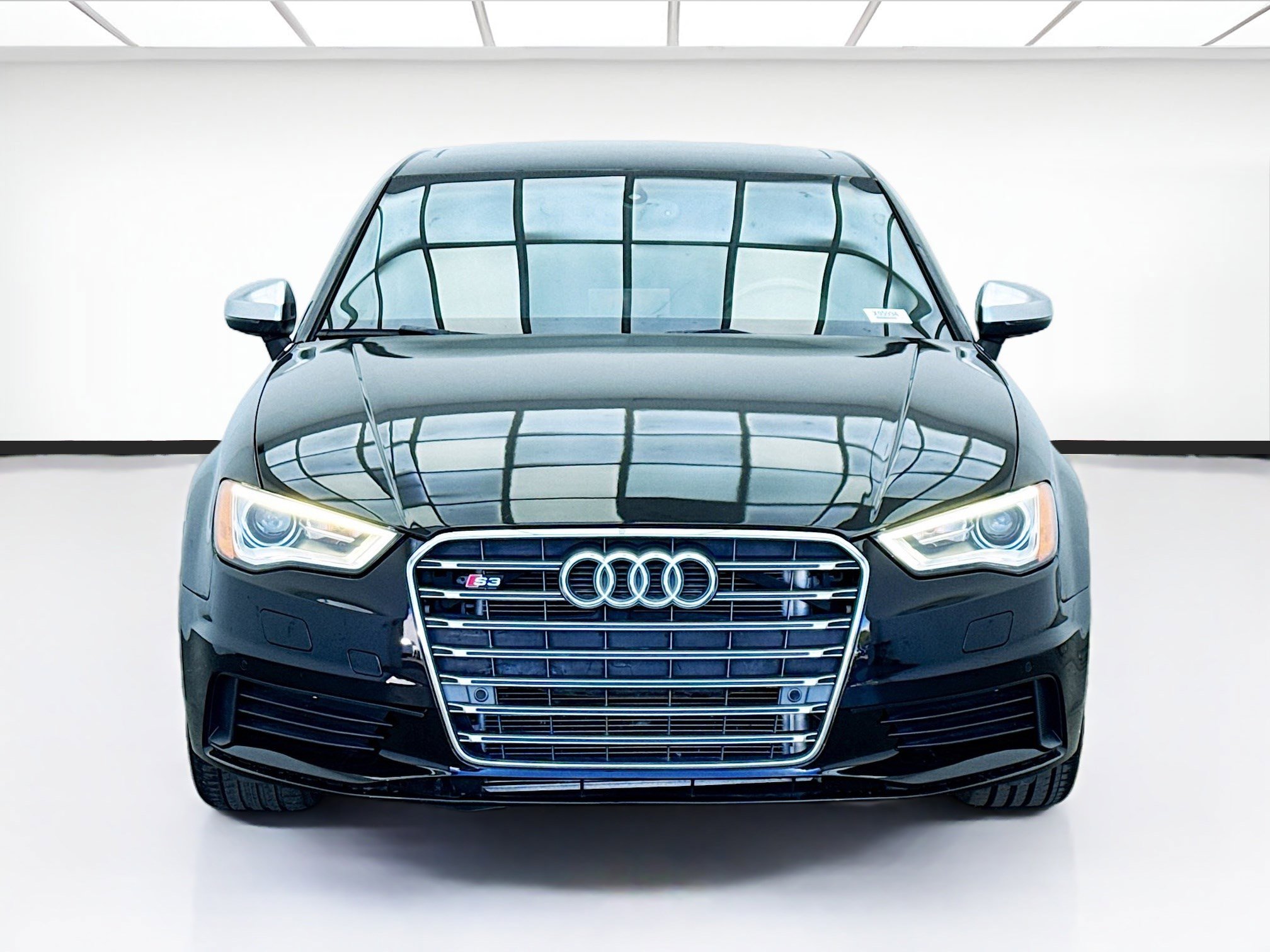 Used 2015 Audi S3 Premium Plus image 2